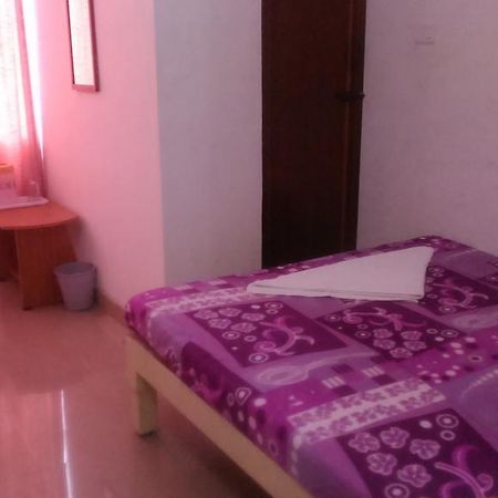 Galaxy Comforts Hotell Mysore Rum bild