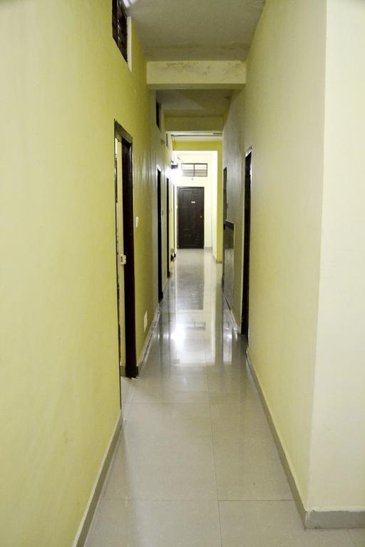 Galaxy Comforts Hotell Mysore Exteriör bild