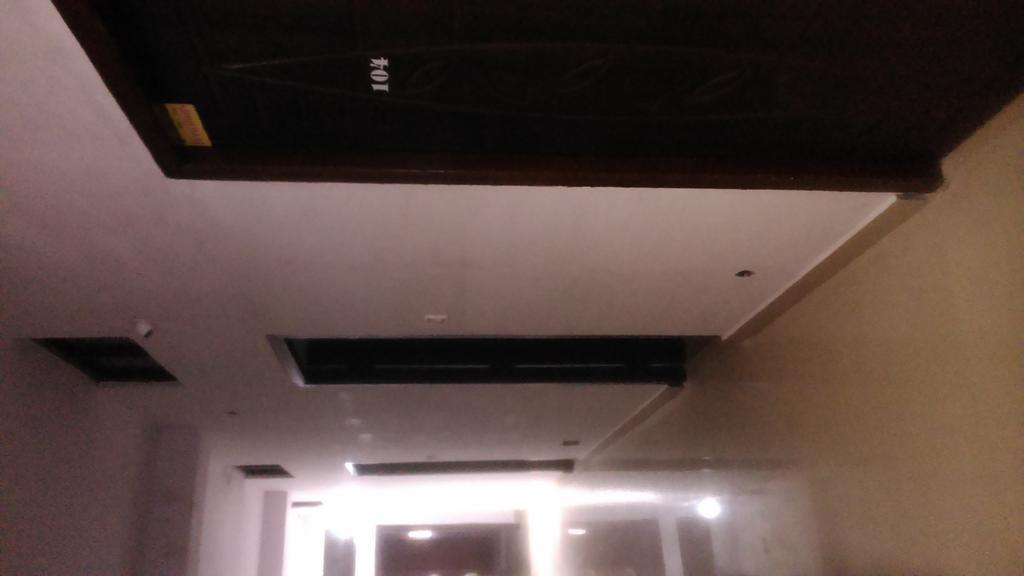 Galaxy Comforts Hotell Mysore Exteriör bild