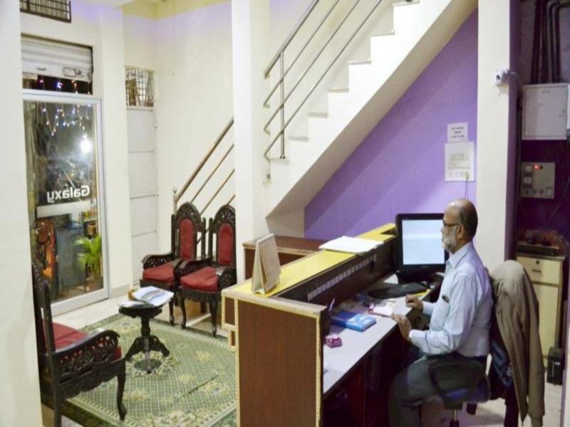 Galaxy Comforts Hotell Mysore Exteriör bild